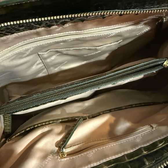 Brahmin Green Crocodile-Embossed Women's Bag - Picture 4 of 6